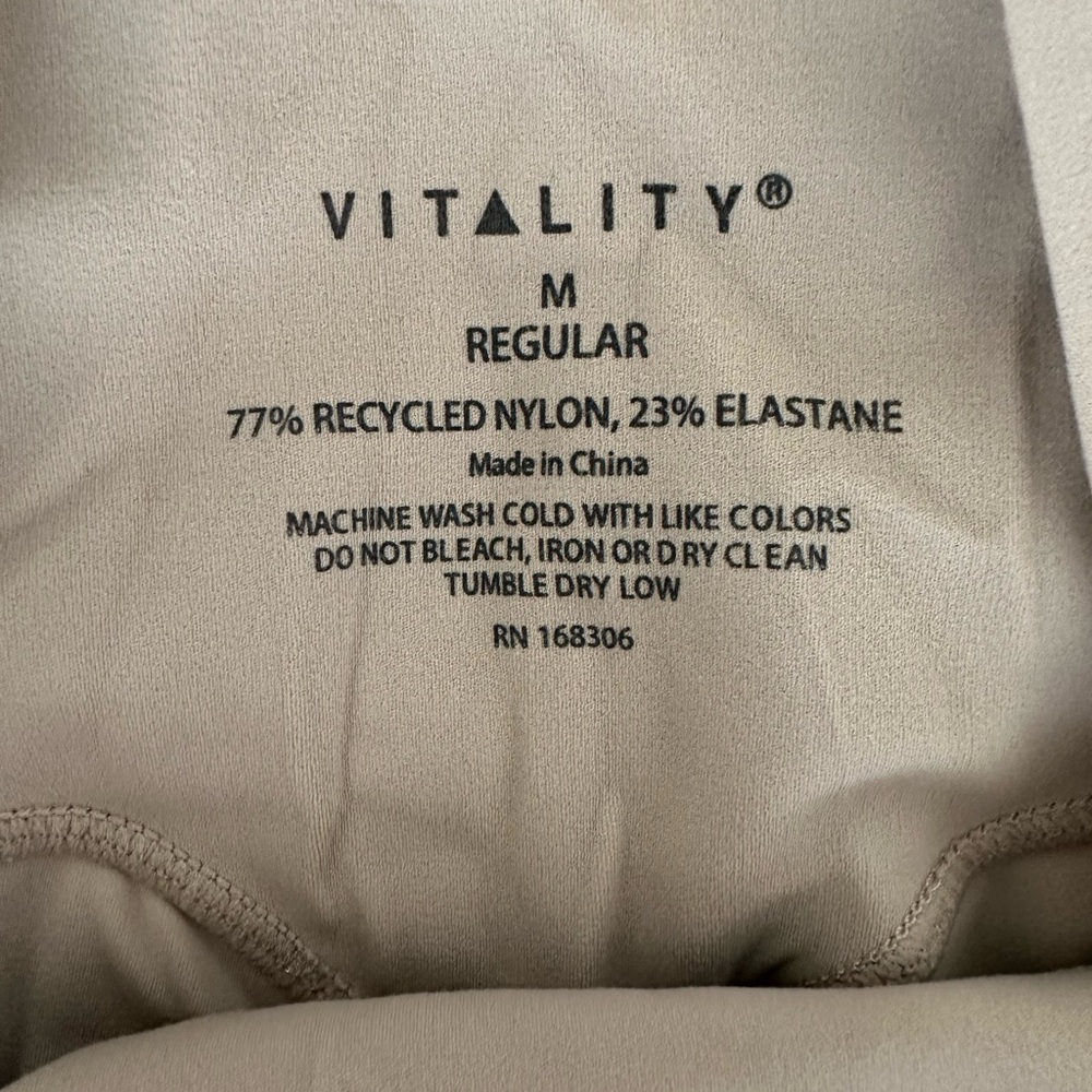 Vitality Beige Leggings Size Medium - Picture 4 of 4